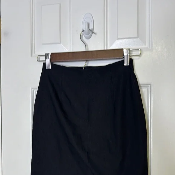 Papaya Black Mini Pencil Skirt for Work - Picture 4 of 5